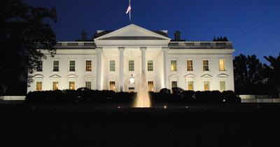 Image of the White House at night